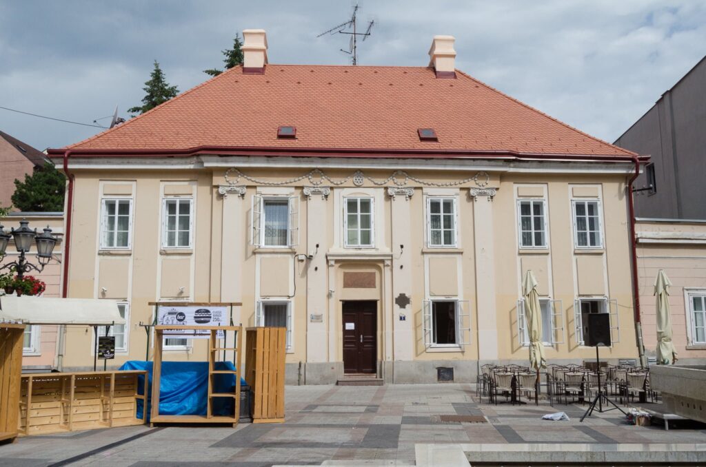 Building of the Roman-Catholic parish office – Plebanija